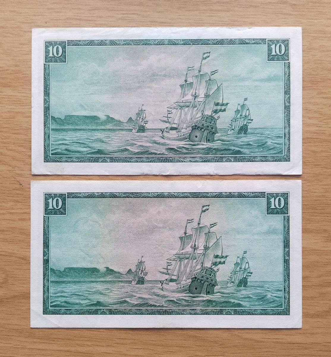 South Africa de Jongh Collection of 2 Old R10 Bank Notes. Good condition.