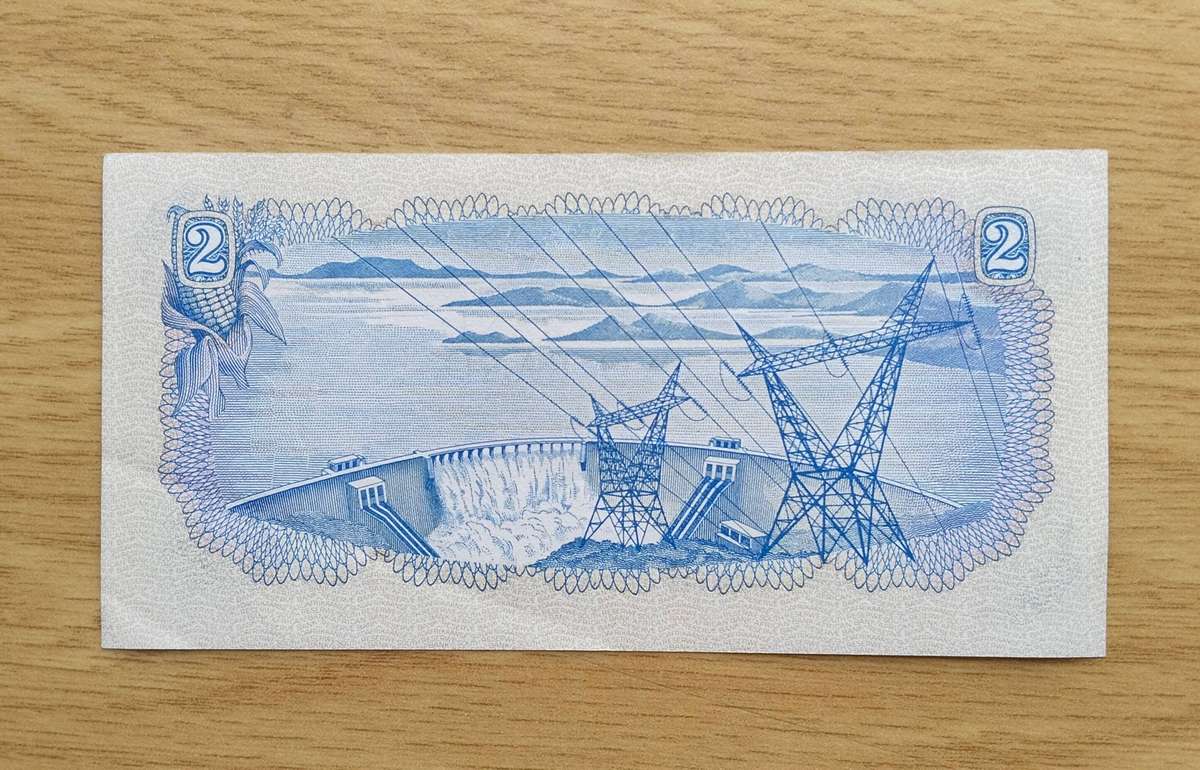 South African T.W. de Jongh Old R2 Bank Note. Good Condition. (186)