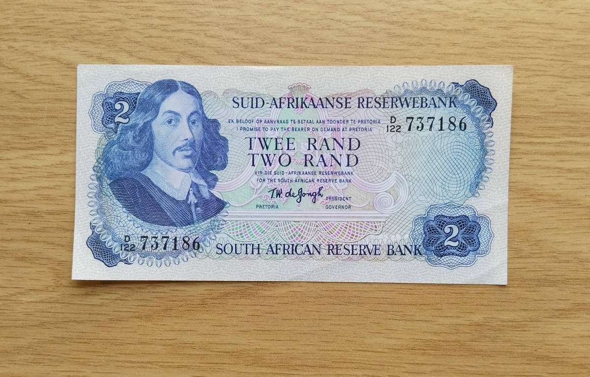 South African T.W. de Jongh Old R2 Bank Note. Good Condition. (186)
