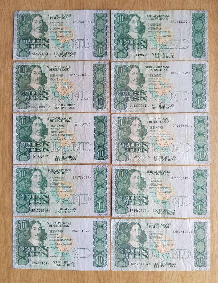 South Africa GPC de Kock collection of 10 old R10 Bank Notes. One bid takes all.