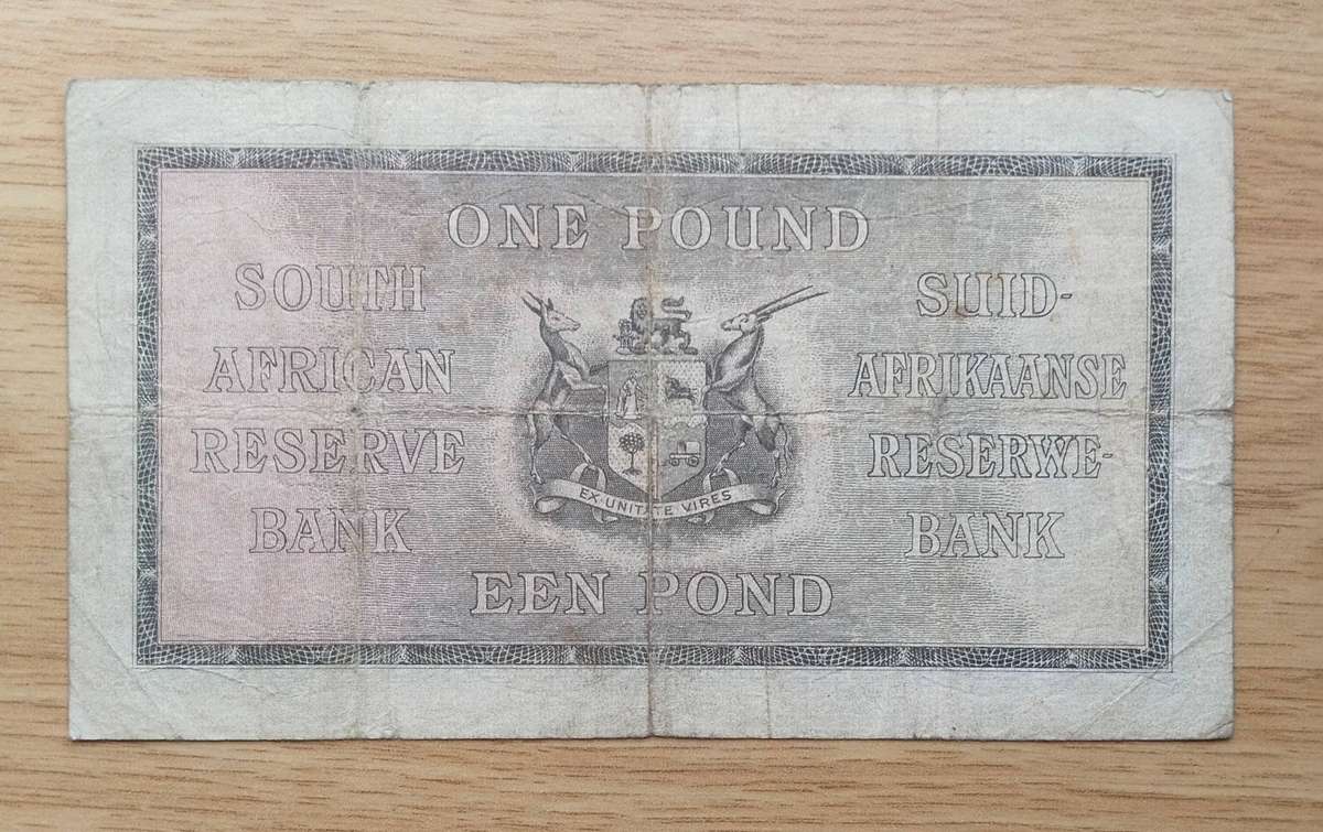 South African J. Postmus 21 September 1942 One Pound. (346)