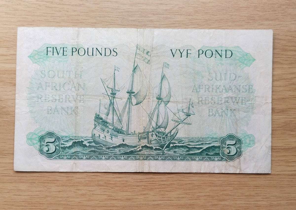 South African M.H. de Kock 10.3.55 old Vyf Pond Bank Note. Good Condition. (459)