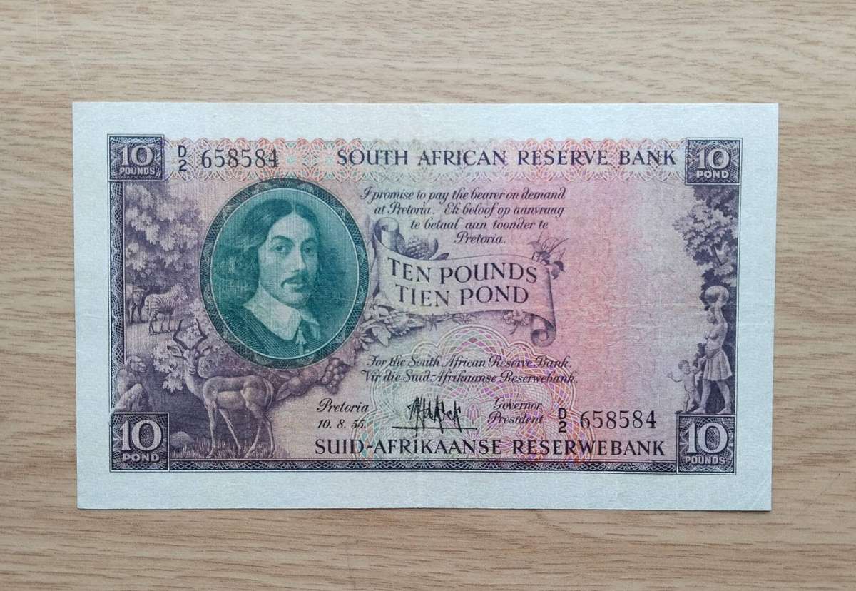 South Africa M.H. de Kock 10.8.55 Old Ten Pounds Bank Note. Good Condition. (584)