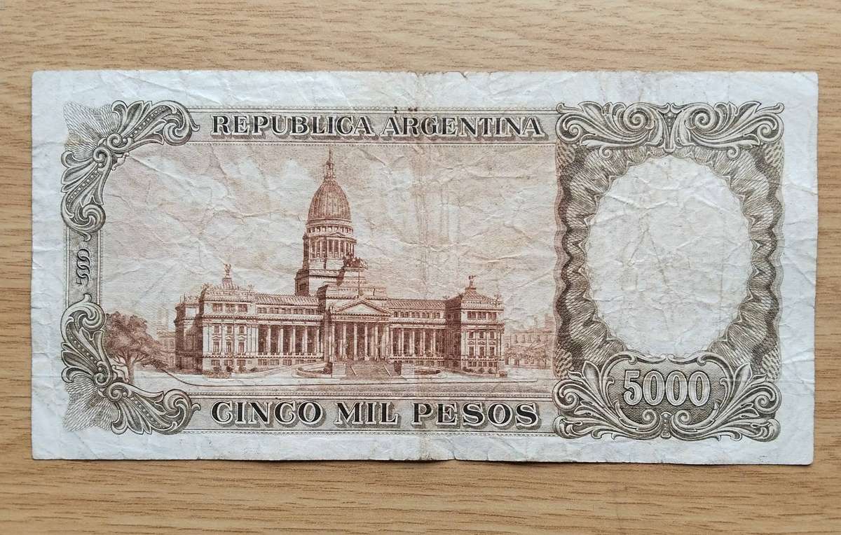 Argentina 1968 Old 5000 Pesos Bank Note.