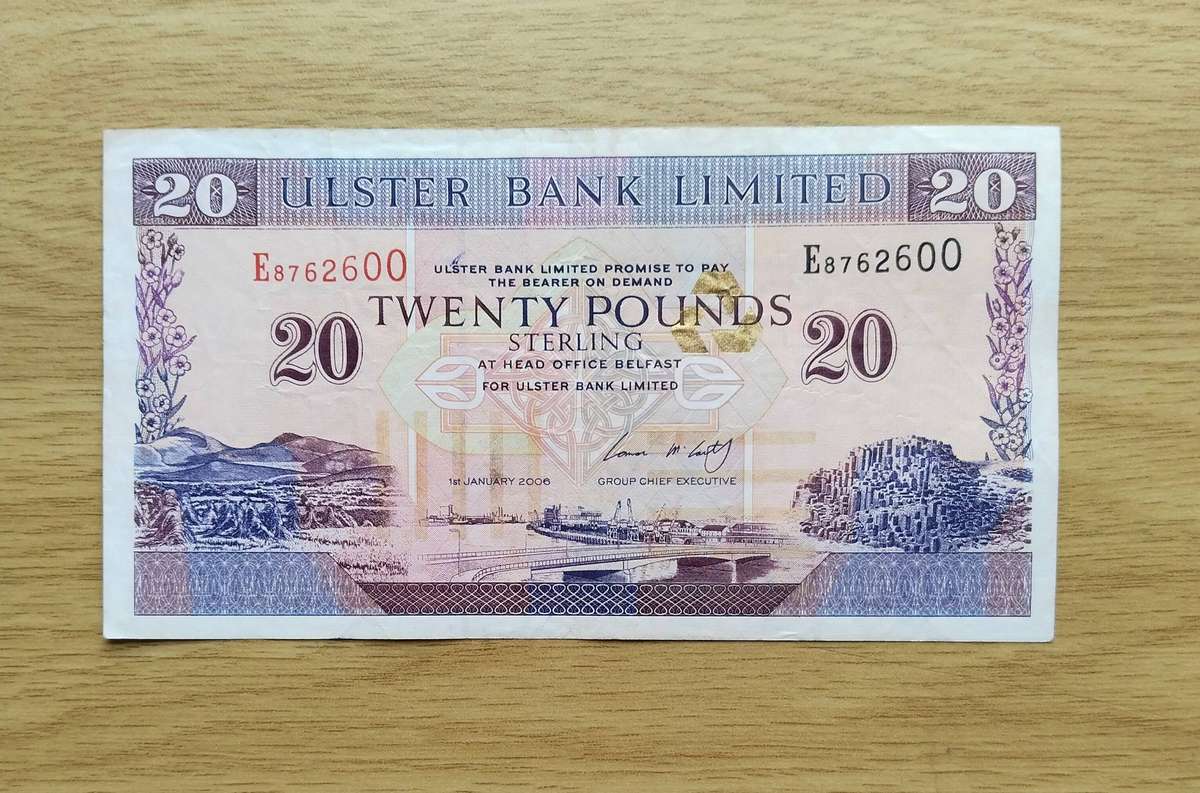 Belfast Ulster Bank 20£ Bank Note. (600) Good Condition.