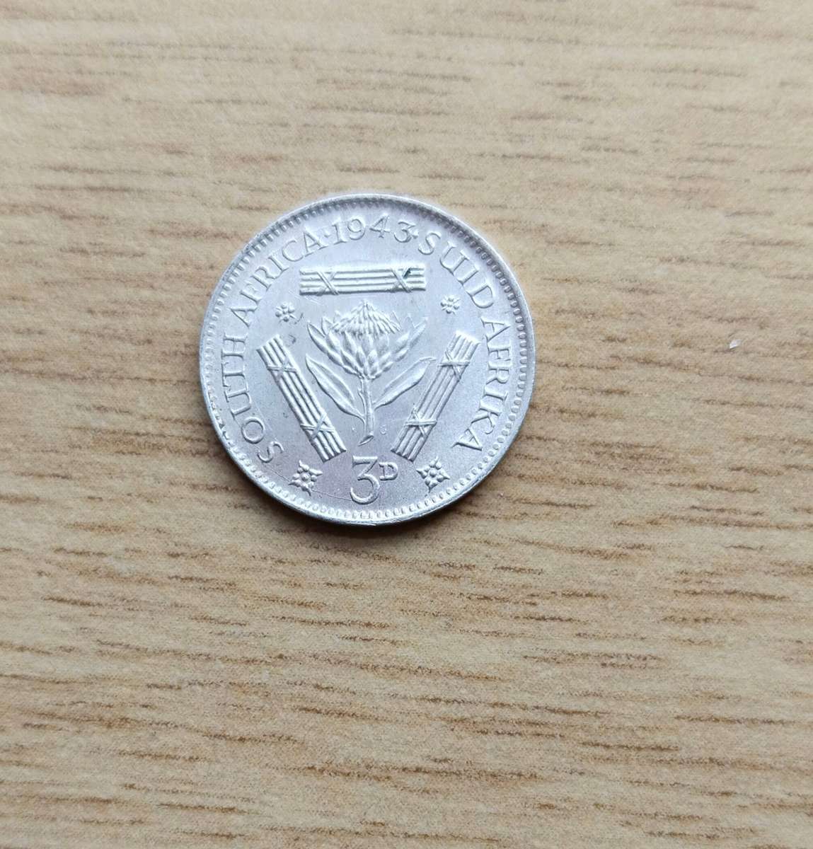 South African 1943 Silver Threepence. Good Condition.