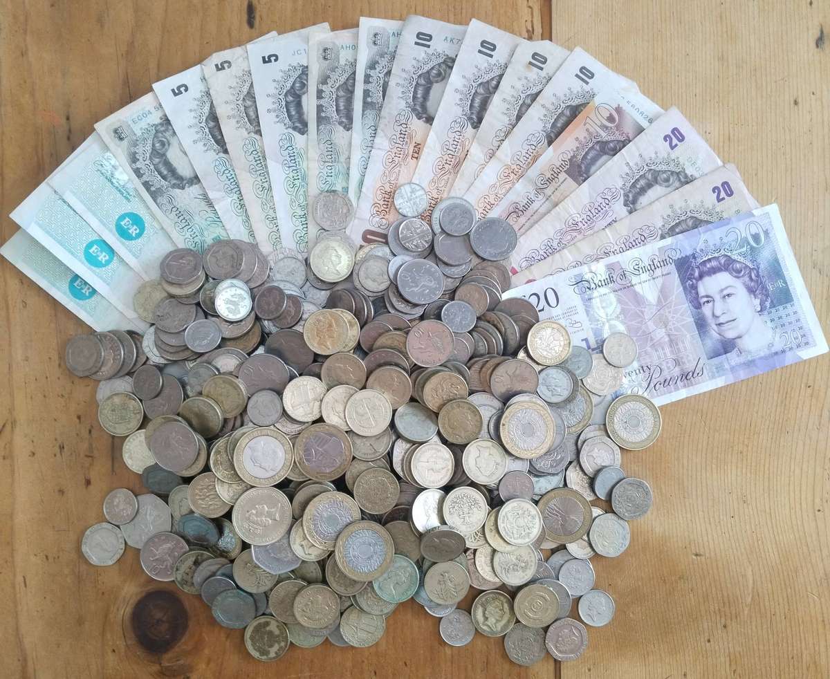 Great Britain £311.00. R 7255.28 In Today's Exchange Rate. (22/09/25)