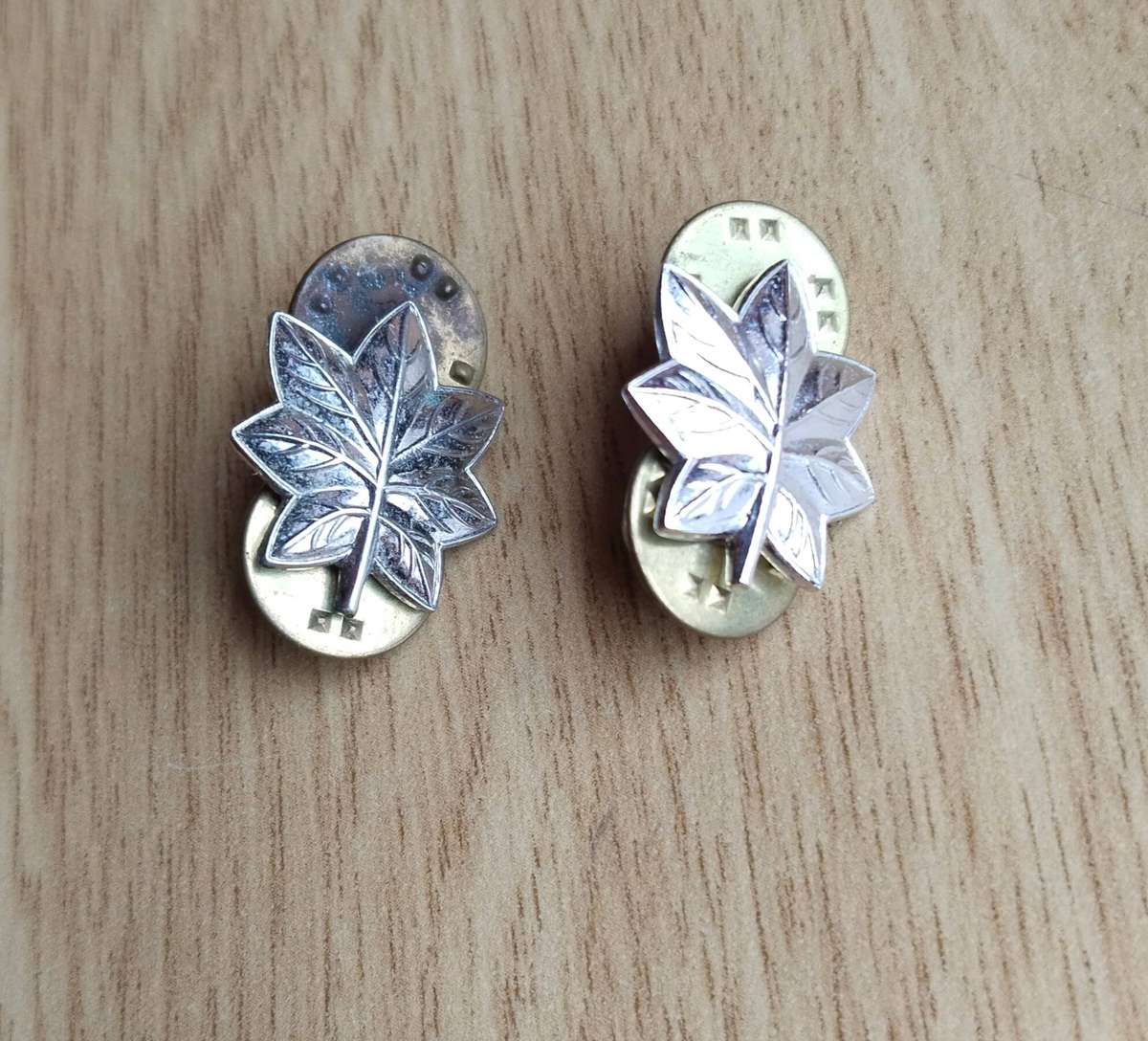 America Marine Corps Lieutenant Colonel Officer Collar Badge.