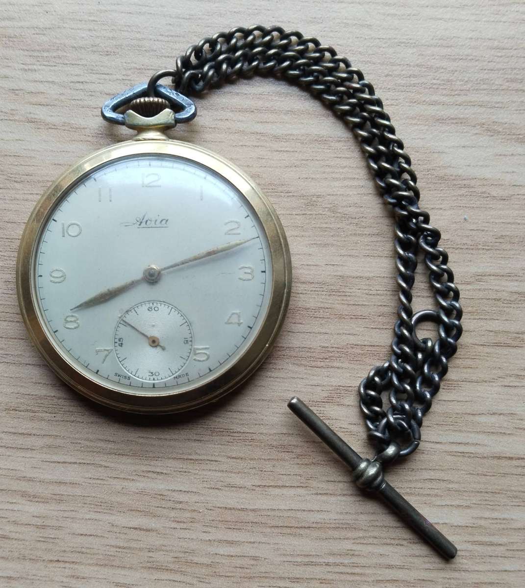 Avia Swiss Made Gold Filled Vintage Antique Pocket Watch. Working.