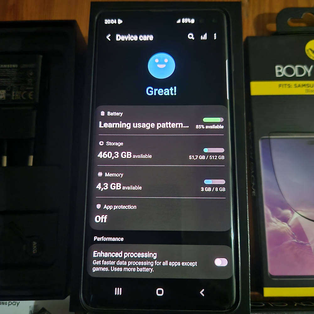 Premium Samsung Galaxy S10+ 512GB  Complete Collectors Bundle