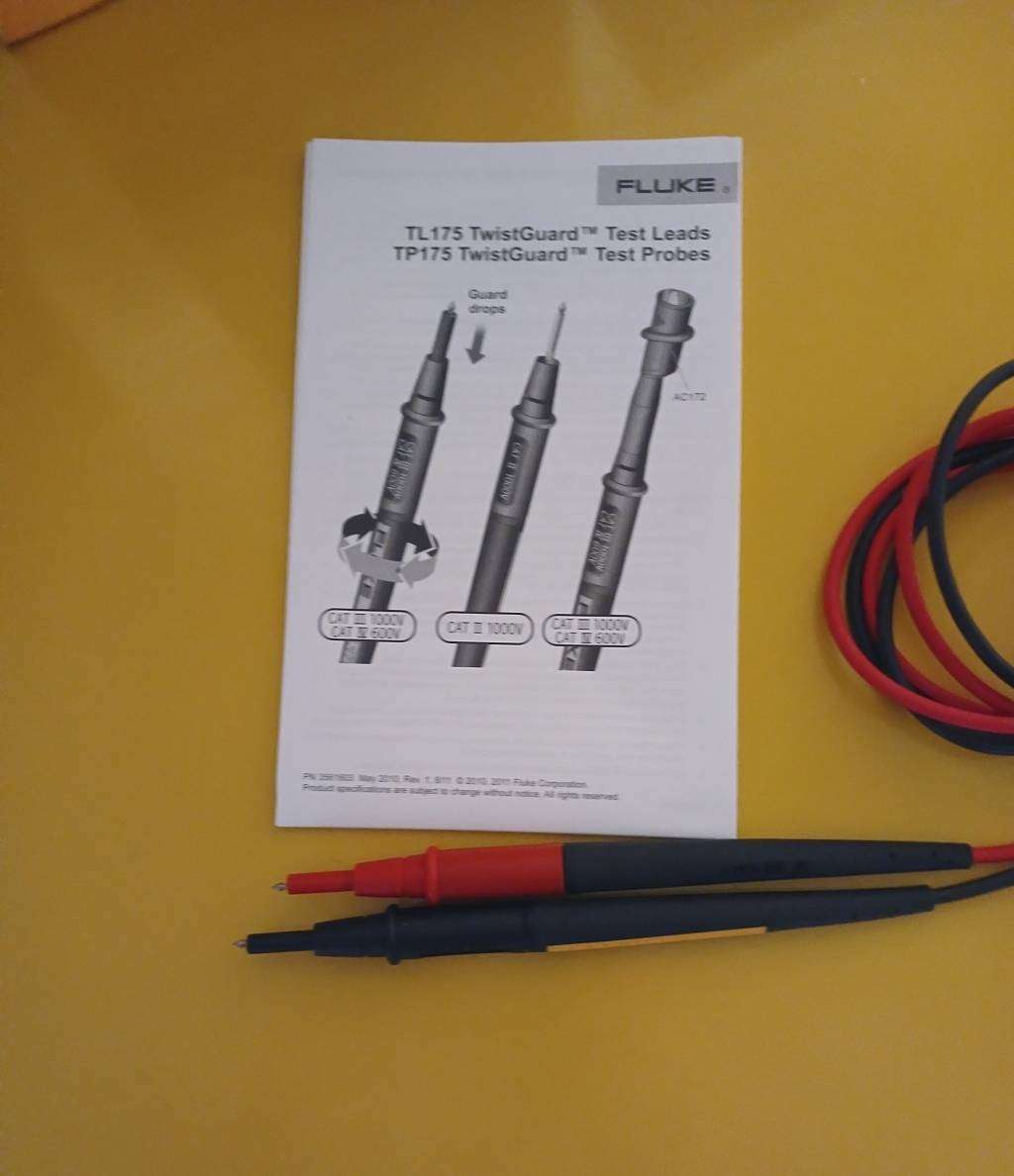 Fluke 177 Digital Multimeter