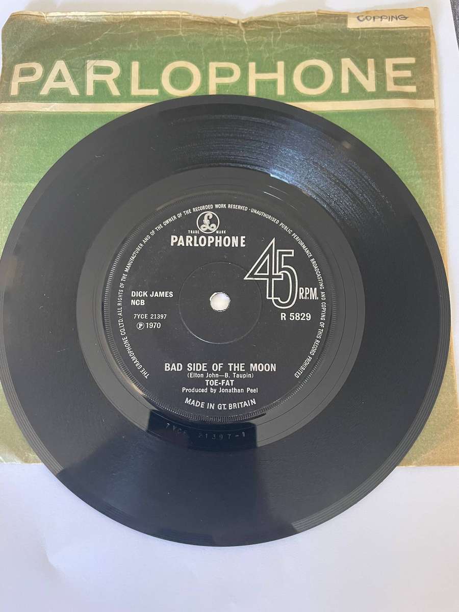 Toe Fat 7 inch single-Bad side of the moon/Working Nights