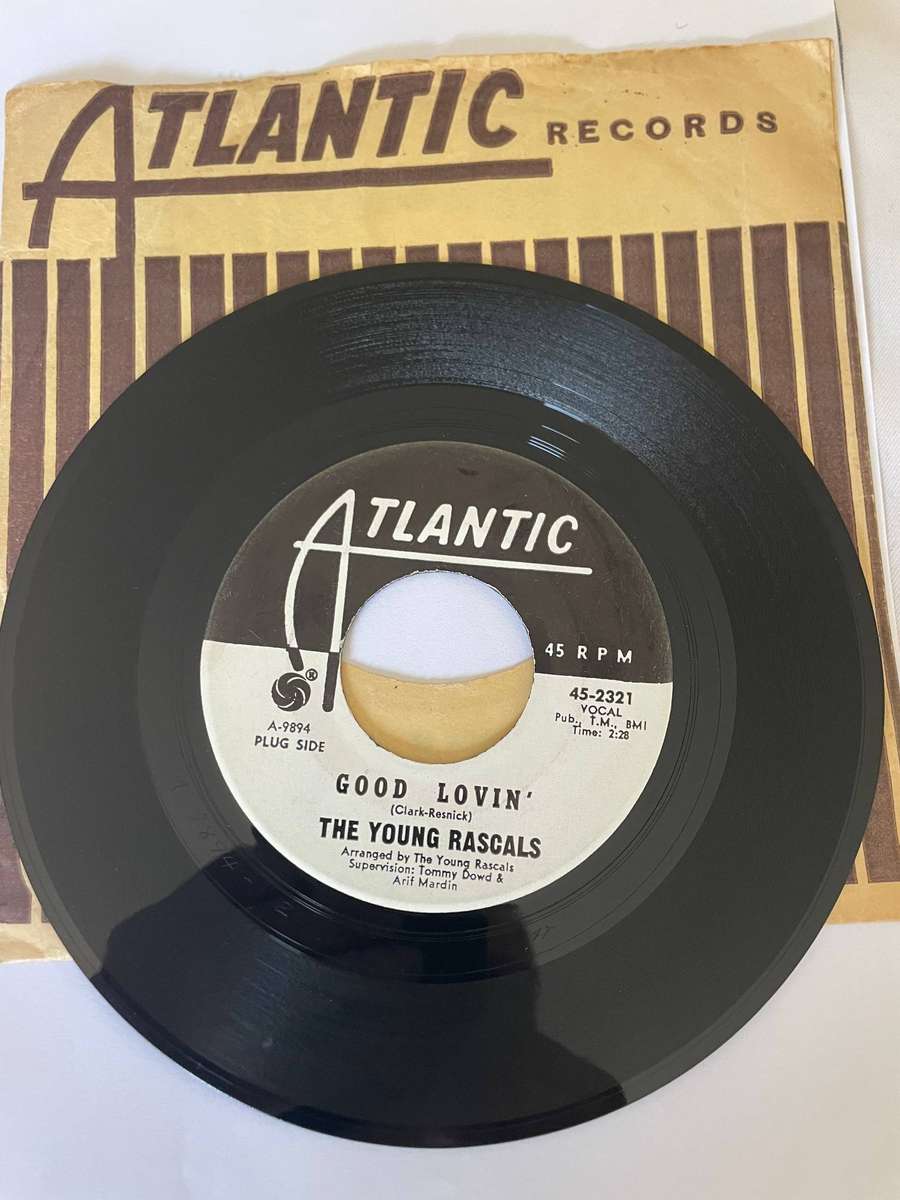 The Young Rascals 7 inch single-Good lovin'/Mustang Sally