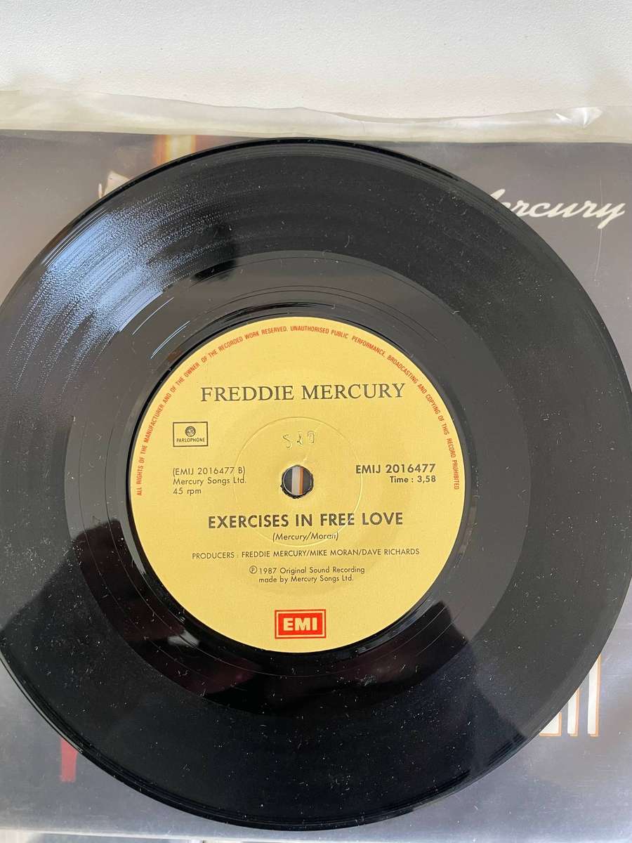 Freddie Mercury 7 inch single-The great pretender/Exercises in free love