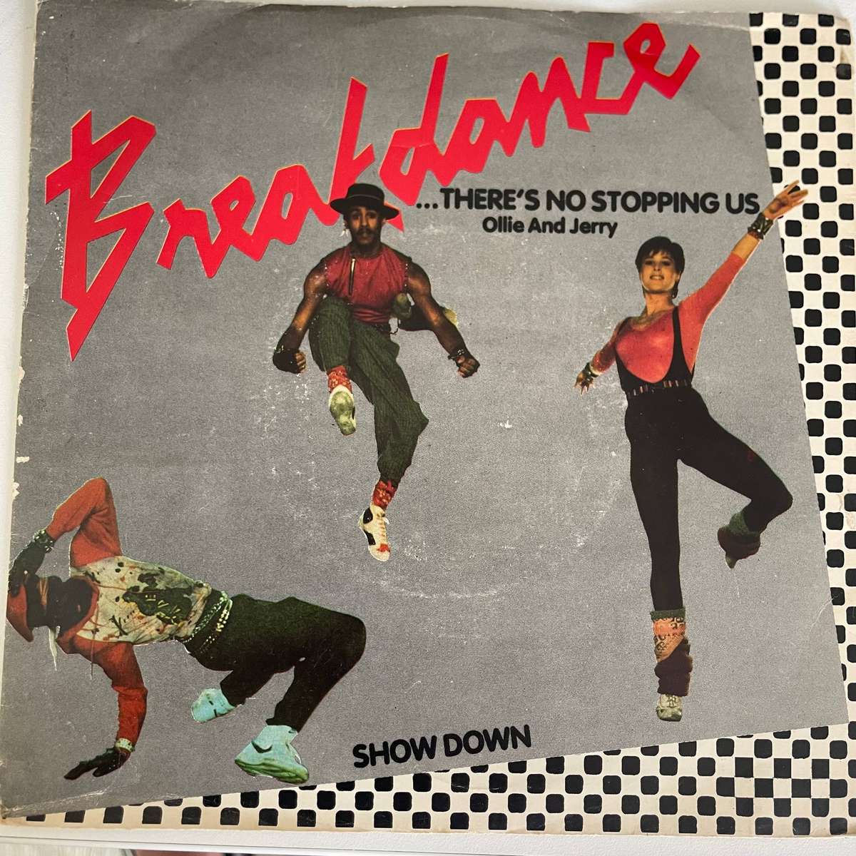 Ollie and Jerry-7 inch single-Breakdance..there' no stopping us/Showdown