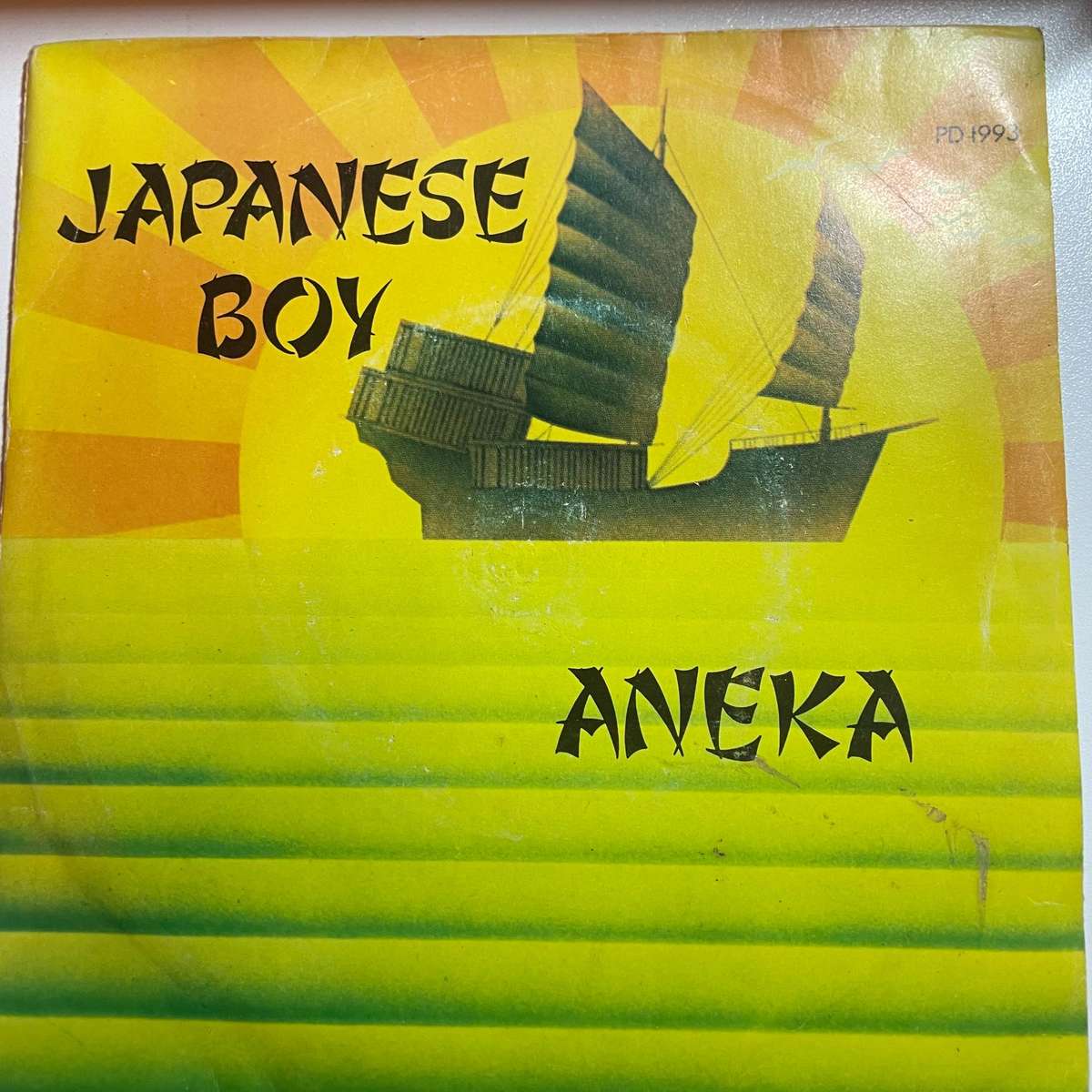 Aneka-7 inch single-Japanese Boy/A fond kiss