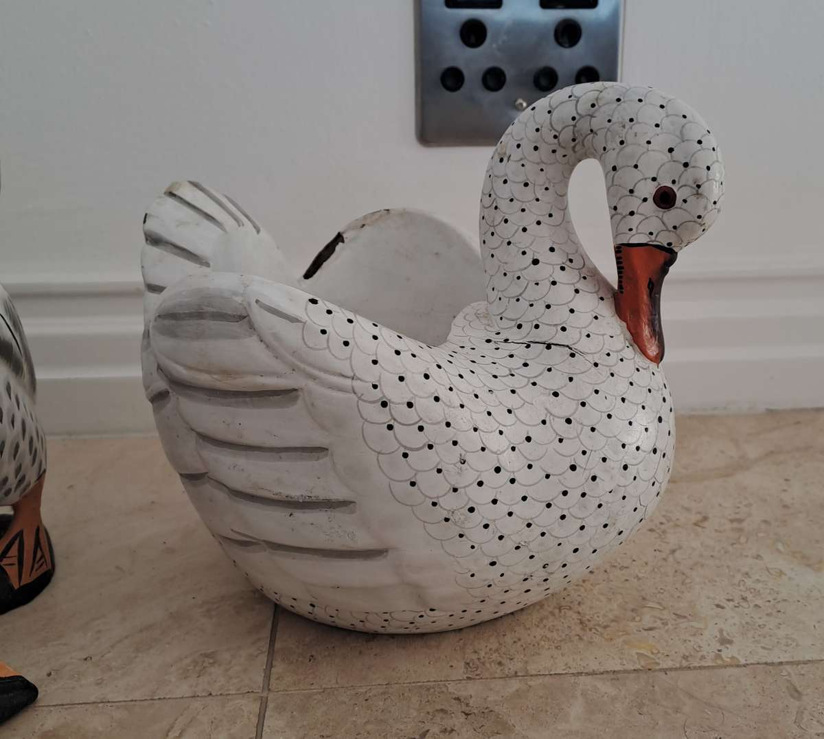 COLLECTION OF CARVED - HAND PAINTED WOODEN DUCKS! *BEAUTIFUL COLLECTION*