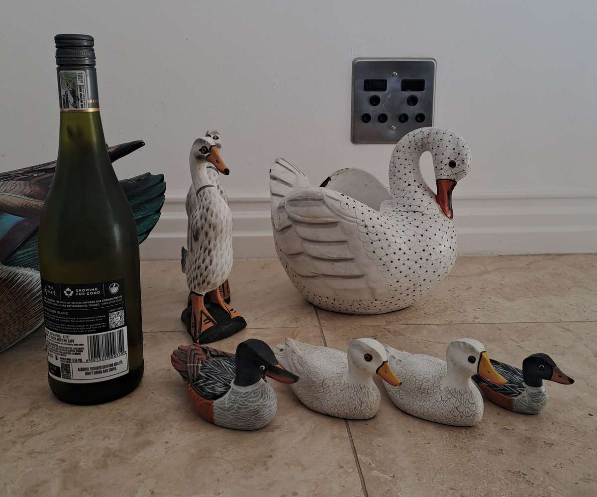 COLLECTION OF CARVED - HAND PAINTED WOODEN DUCKS! *BEAUTIFUL COLLECTION*