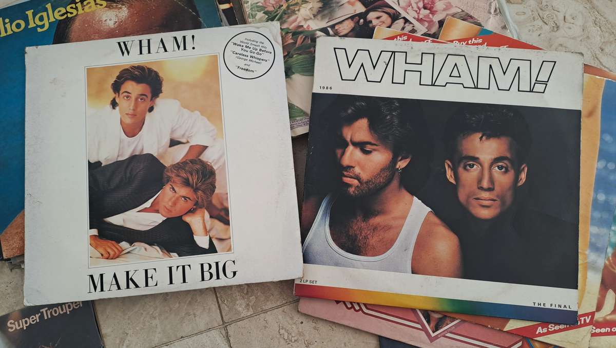 50+ COLLECTION OF 70's/80's POP RECORDS!! LIONEL RICHIE, ABBA AND SO MUCH MORE...