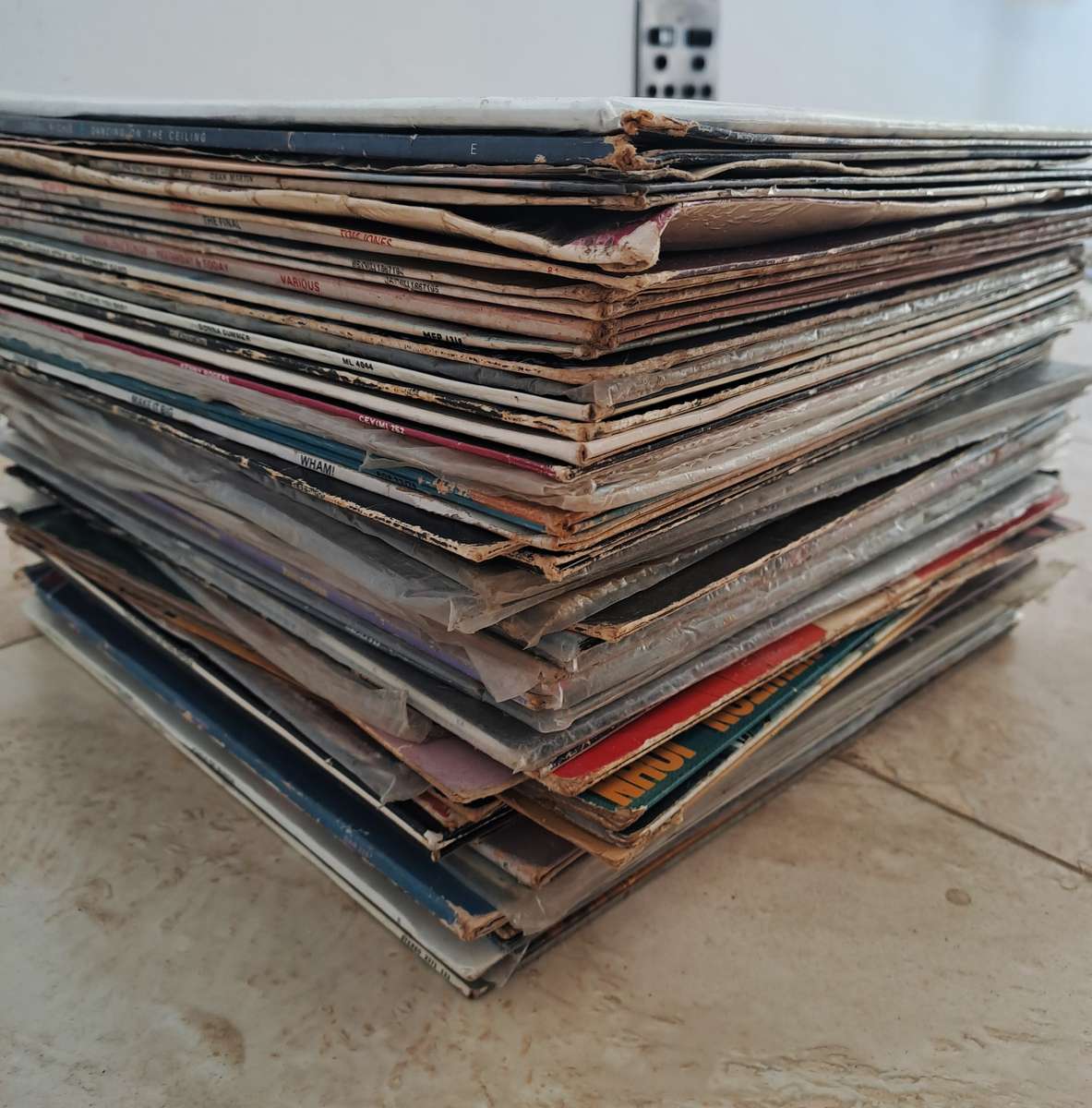 50+ COLLECTION OF 70's/80's POP RECORDS!! LIONEL RICHIE, ABBA AND SO MUCH MORE...