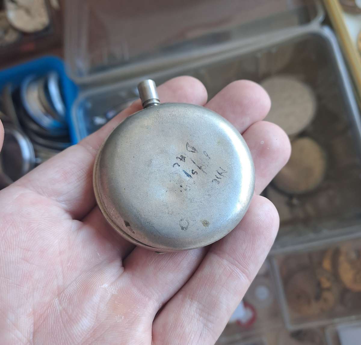 *WOW* AMAZING WATCHMAKERS COLLECTION 1000+ OF WATCH PARTS AND MOVEMENTS!! *LIFETIME COLLECTION*