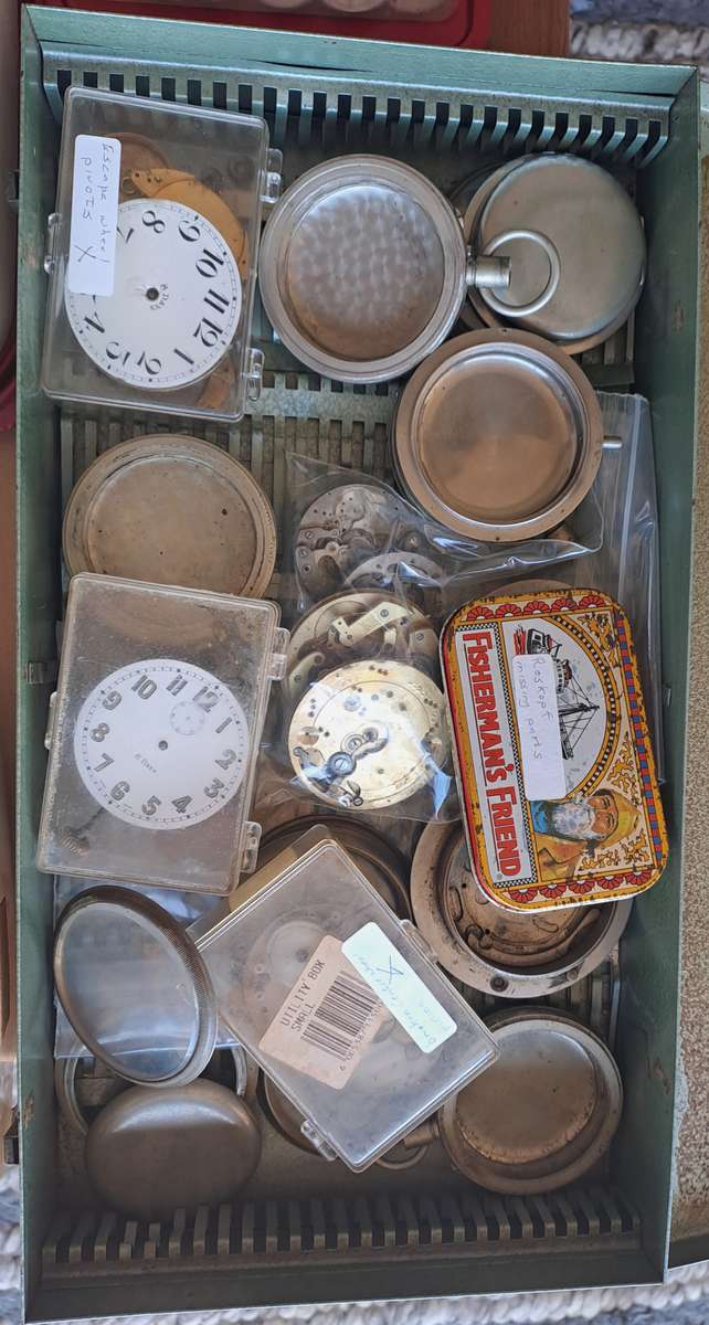 *WOW* AMAZING WATCHMAKERS COLLECTION 1000+ OF WATCH PARTS AND MOVEMENTS!! *LIFETIME COLLECTION*