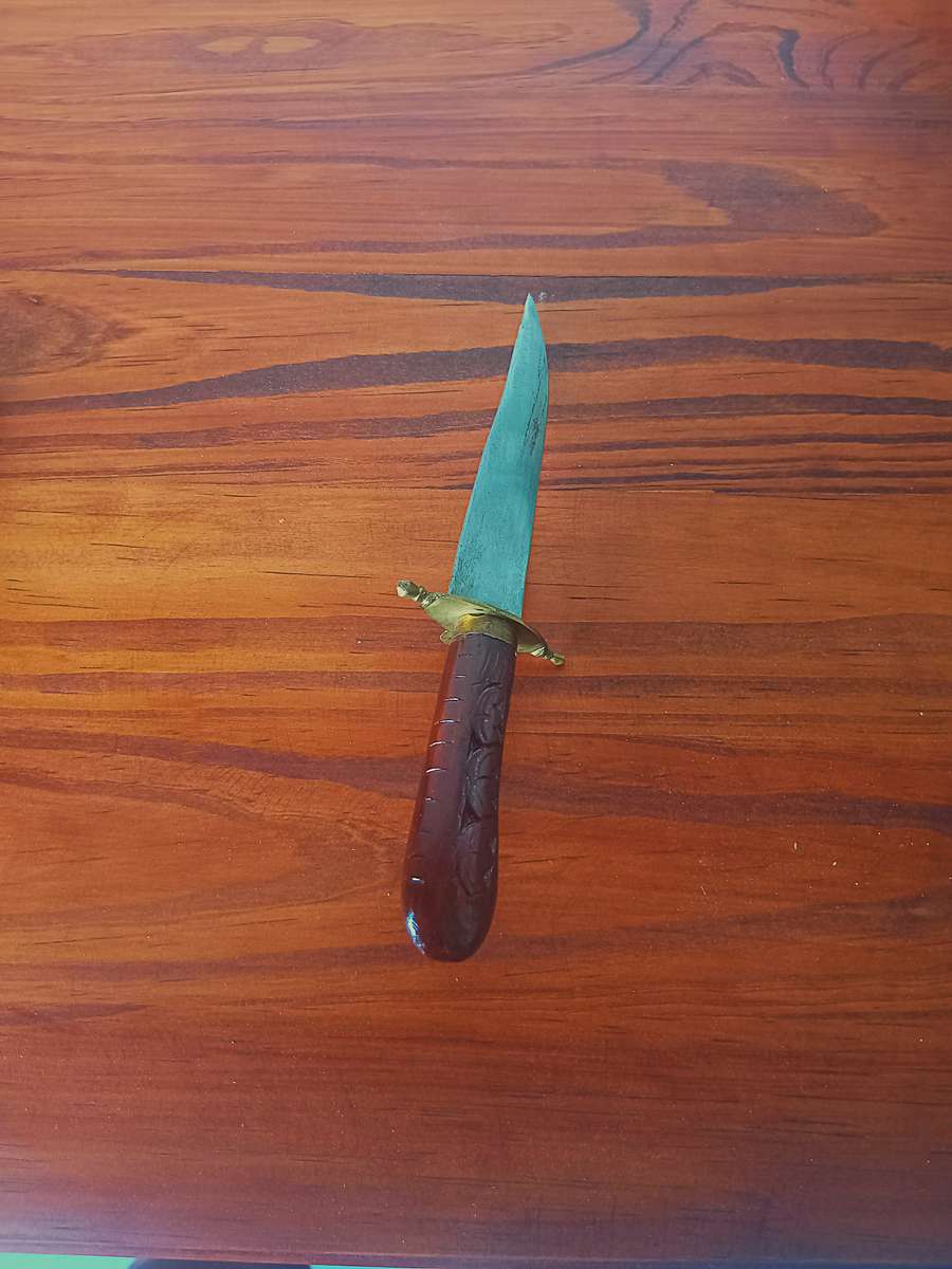 VINTAGE INDIAN BRASS FITTED IRON DAGGER KNIFE WITH SHEATH LOCK MECHANISM*HIGHLY COLLECTABLE*