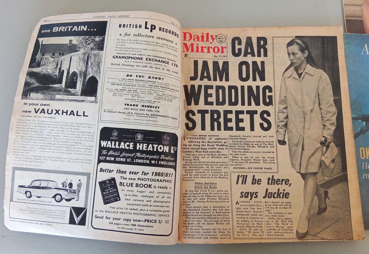 COLLECTION OF WORLD WAR , ART AND FASHION MAGAZINES AND VINTAGE NEWSPAPERS