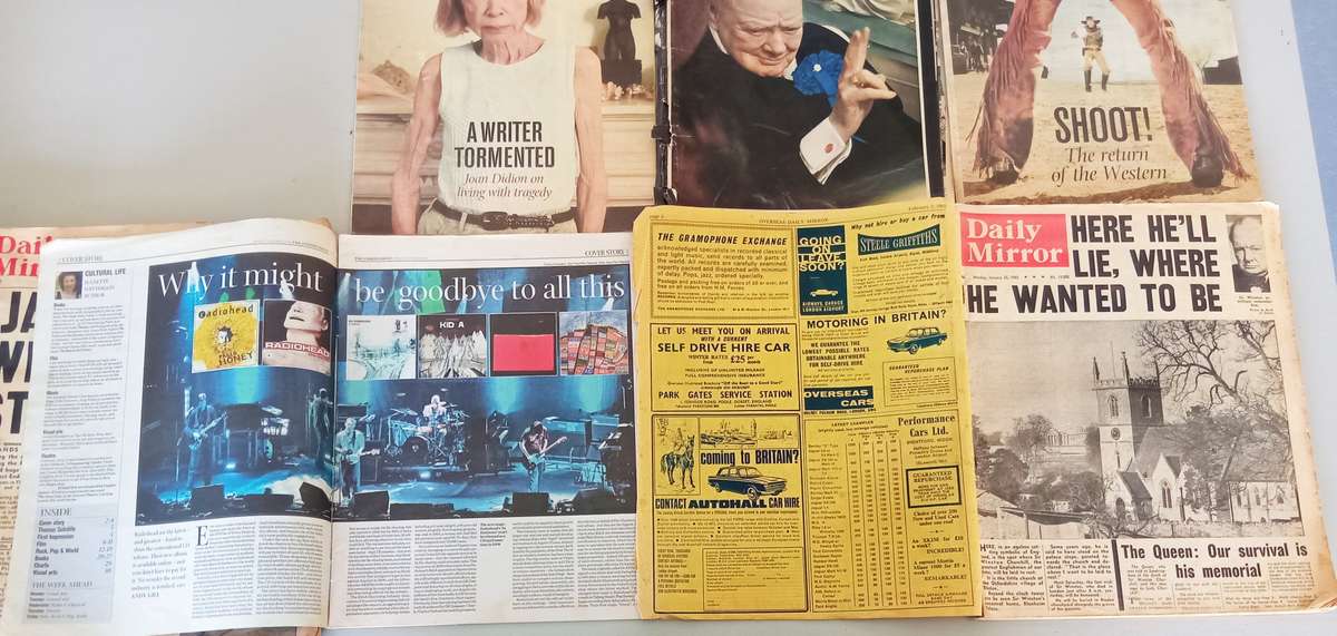 COLLECTION OF WORLD WAR , ART AND FASHION MAGAZINES AND VINTAGE NEWSPAPERS