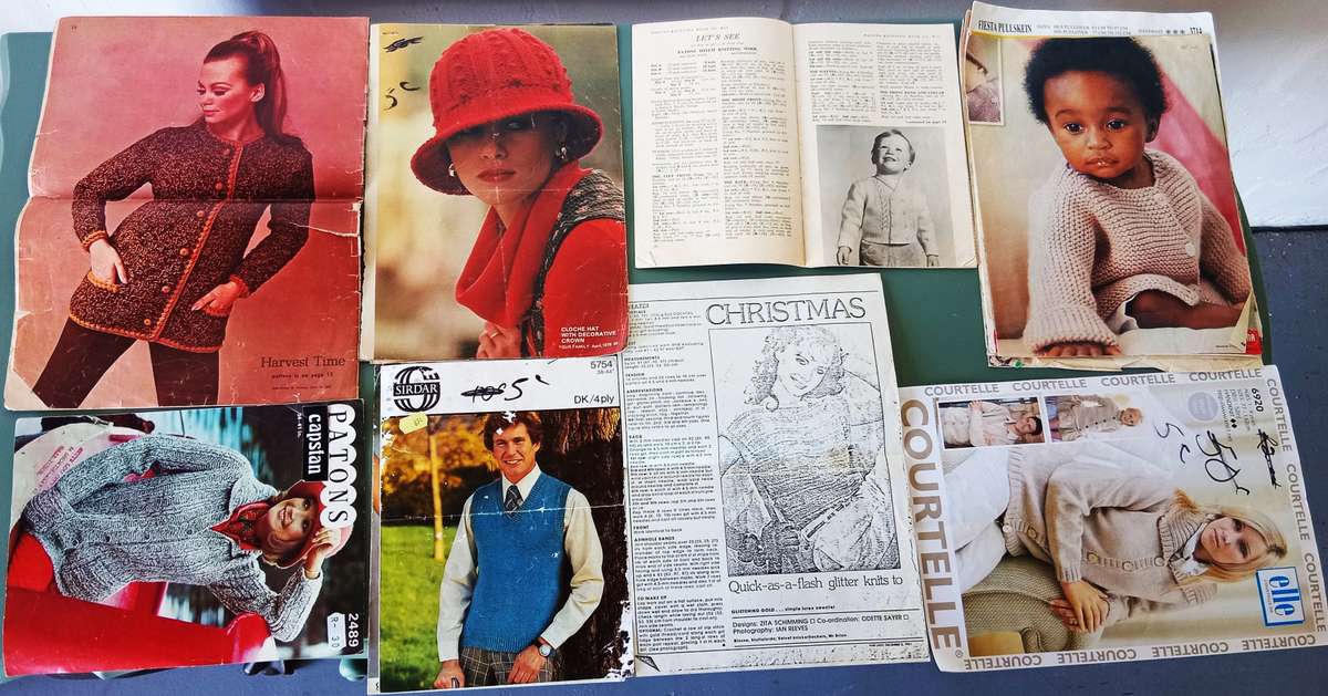COLLECTION OF WORLD WAR , ART AND FASHION MAGAZINES AND VINTAGE NEWSPAPERS