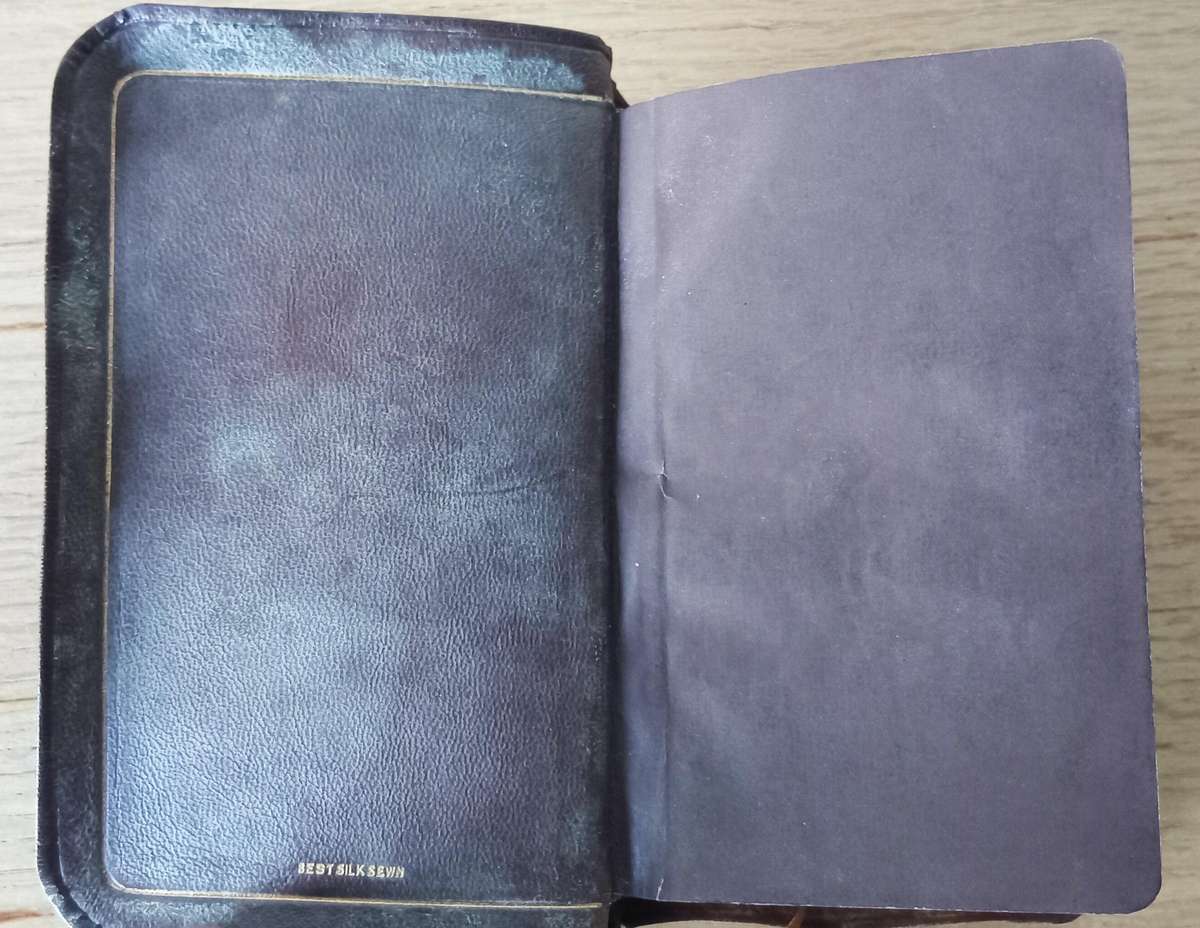 LOVELY VINTAGE SET OF 3 *COMMON PRAYER, HYMNS A&M BOOKS CIRCA 1928