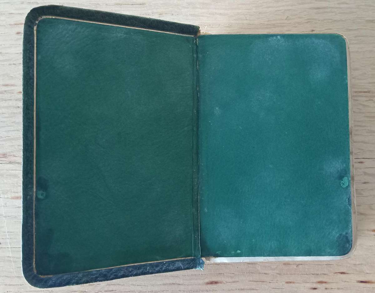 LOVELY VINTAGE SET OF 3 *COMMON PRAYER, HYMNS A&M BOOKS CIRCA 1928