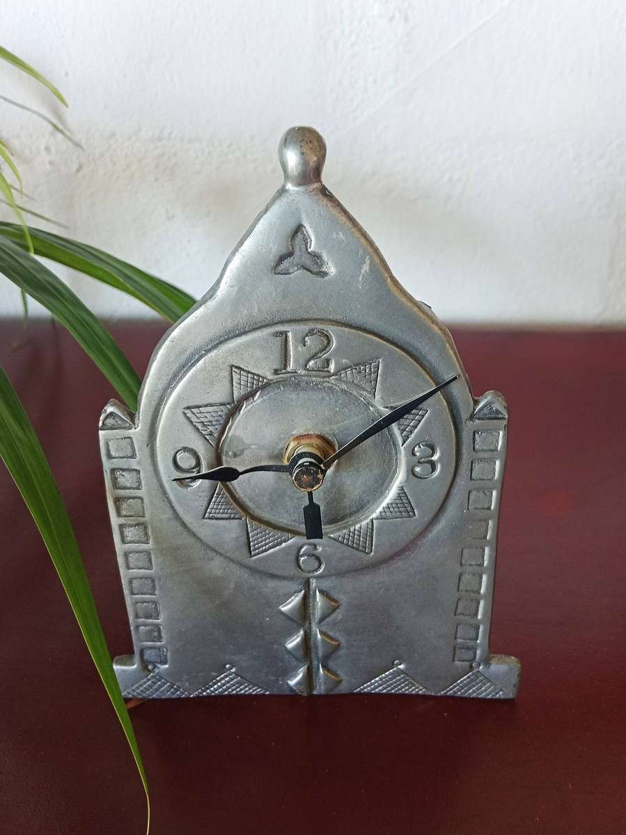 EARLY NEW MILLENIUM ORIGINAL CARROL BOYES PEWTER CLOCK*HIGHLY COLLLECTABLE*