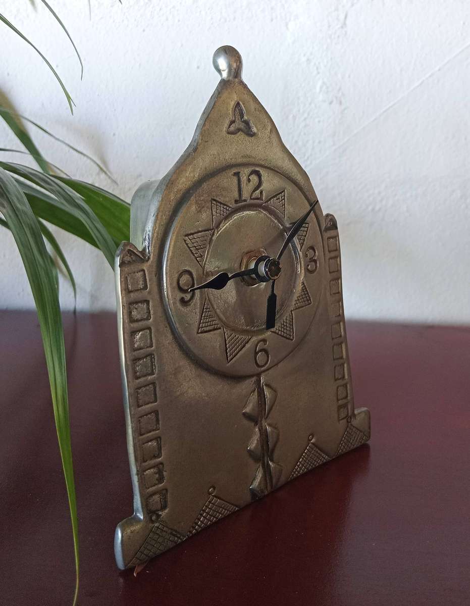 EARLY NEW MILLENIUM ORIGINAL CARROL BOYES PEWTER CLOCK*HIGHLY COLLLECTABLE*