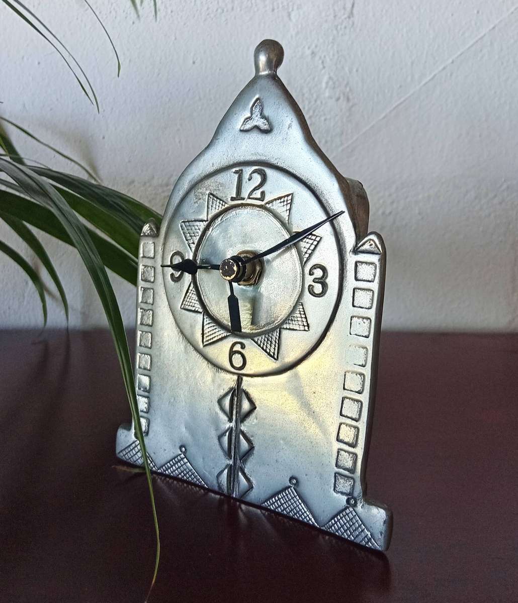 EARLY NEW MILLENIUM ORIGINAL CARROL BOYES PEWTER CLOCK*HIGHLY COLLLECTABLE*
