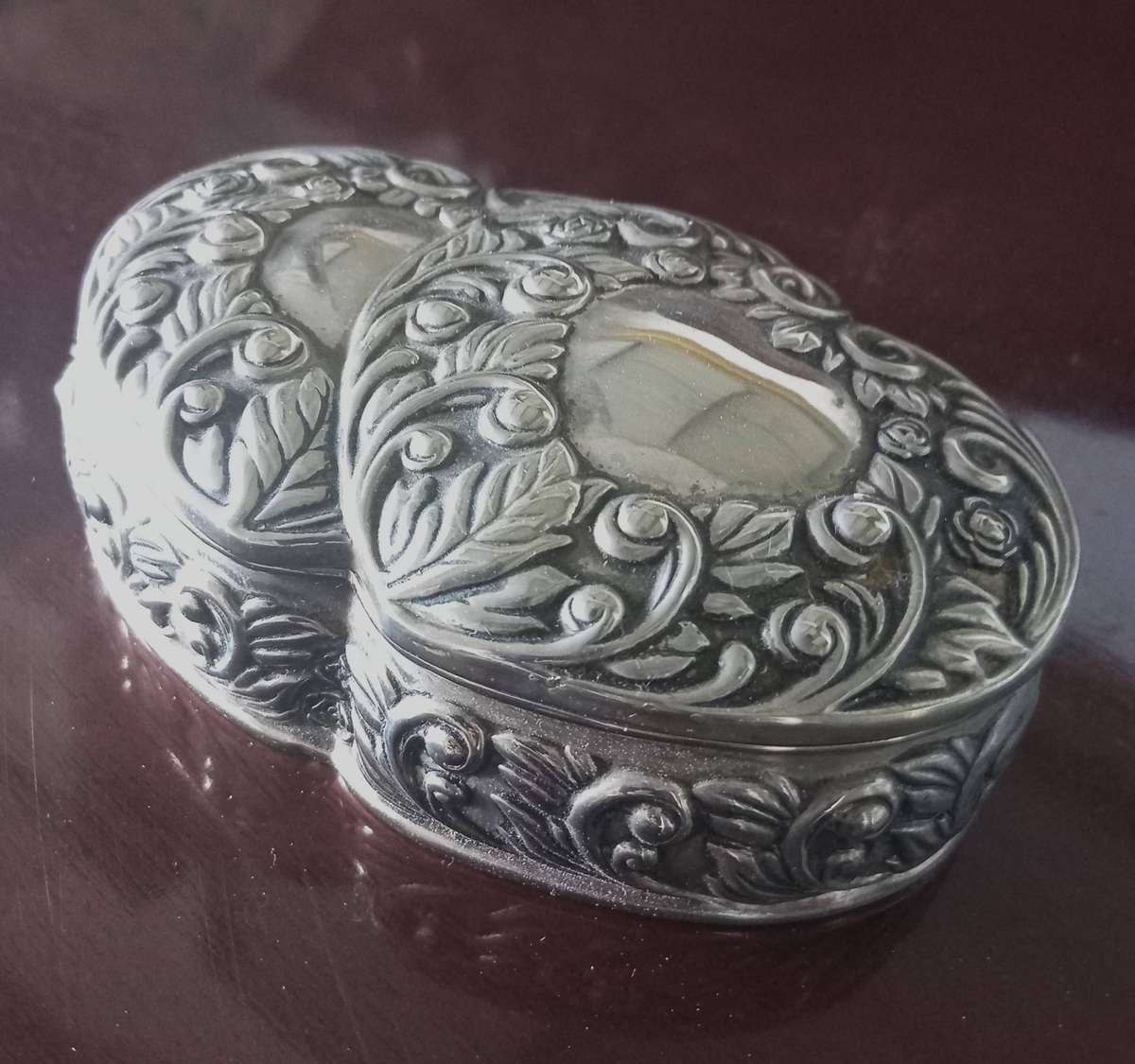 HINGED DOUBLE HEART TRINKET BOX