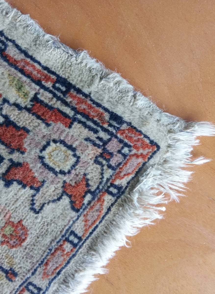 LOVELY TIGHT WOVEN HAND KNOTTED PERSIAN RUG