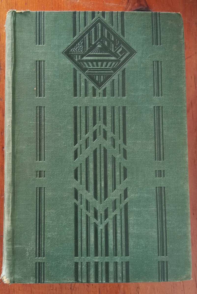 9 Books "International University Society's Course"