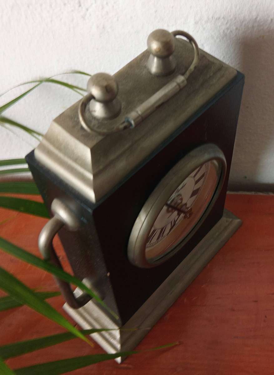 Vintage James Parker Sheffield Desk Clock
