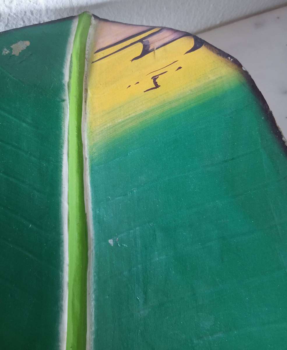 Hand carved and painted wooden banana leaves, set of 6