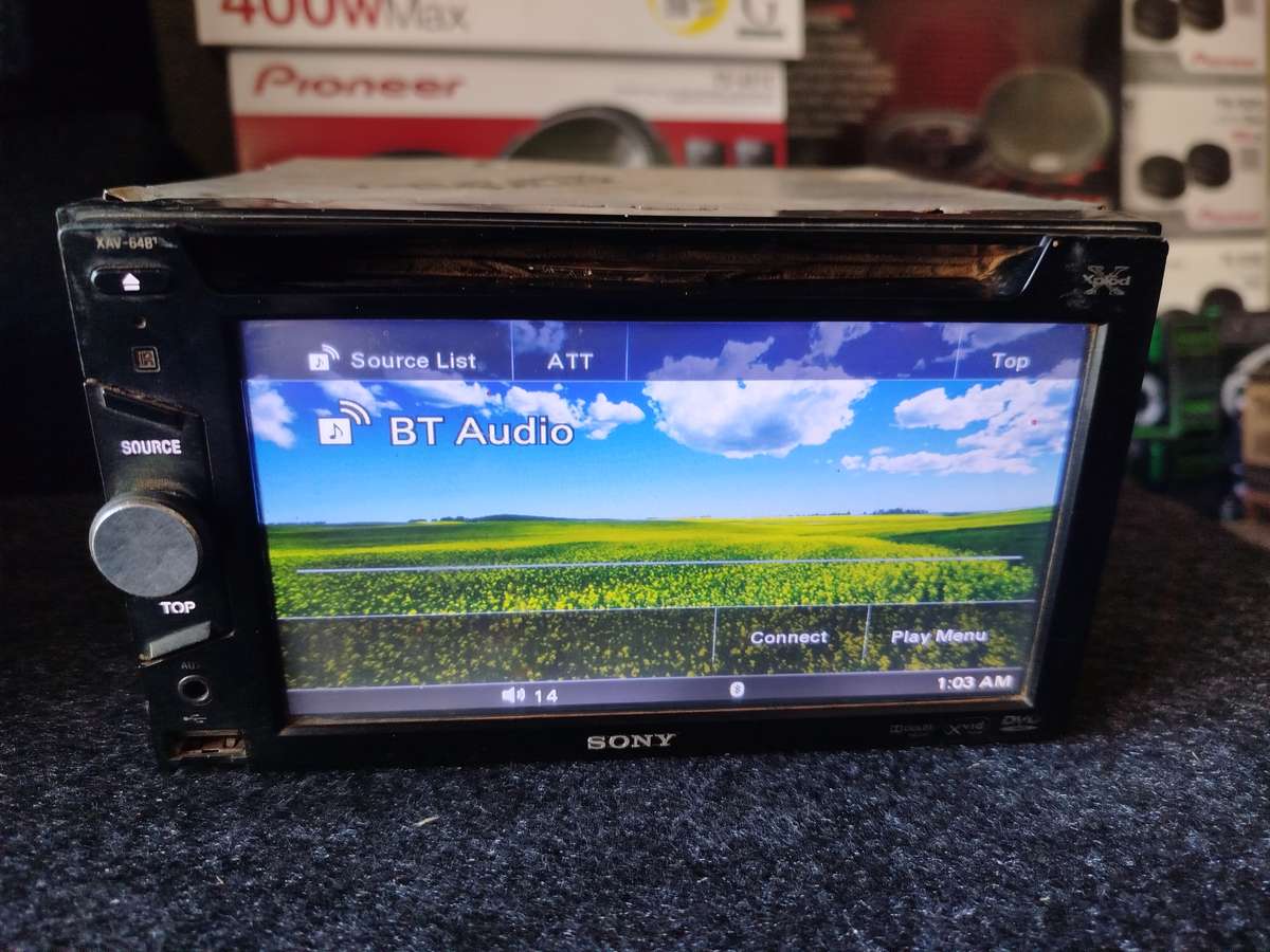 Sony Double Din Touchscreen Head Unit (XAV-64BT) - Faulty - For Parts/Spares
