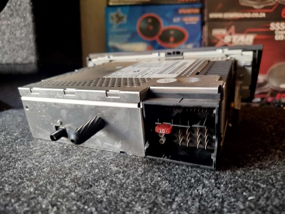 BMW E90 OEM Alpine Car Media Player with AUX/CD