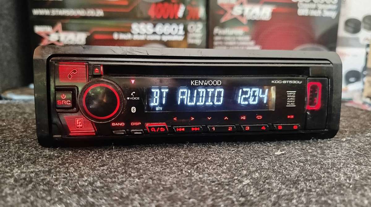 Kenwood Single Din Car Media Player with BT/USB/AUX/CD (KDC-BT530U)