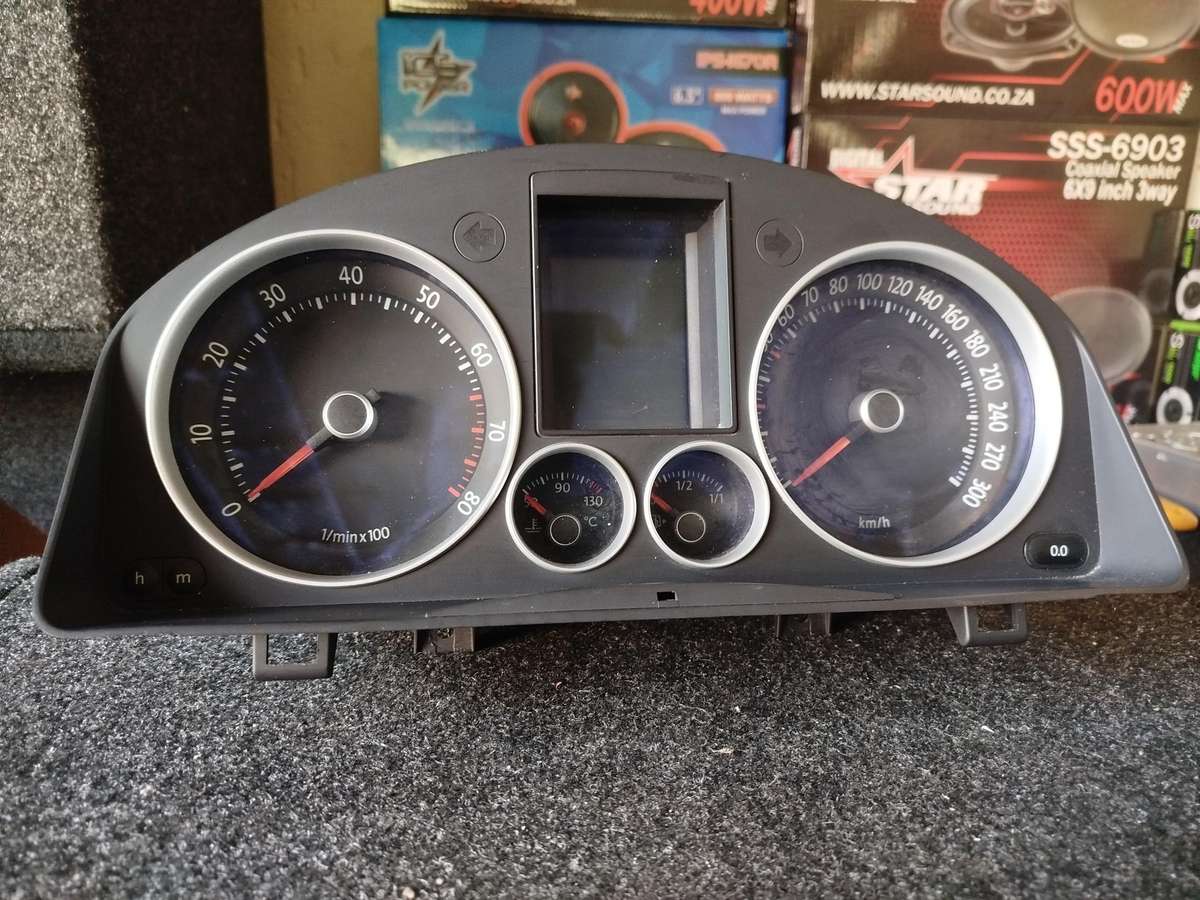 VW Golf 5 GTI Cluster