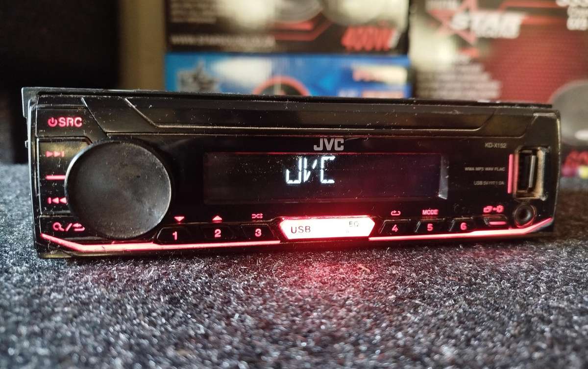 JVC Single Din Car Media Player with USB/AUX (KD-X152)