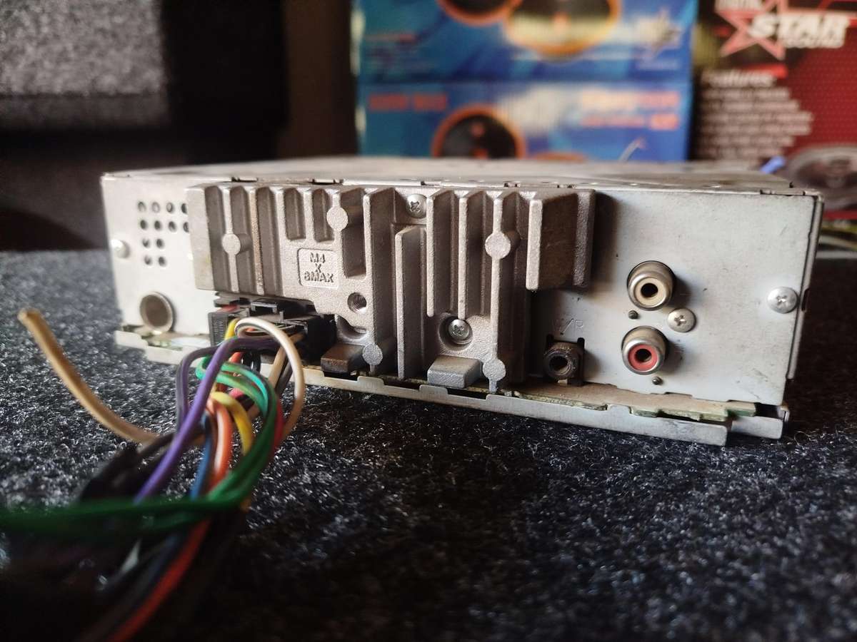 Pioneer Single Din Car Media Player with USB/AUX (DEH-X1750UB) - CD Not Working