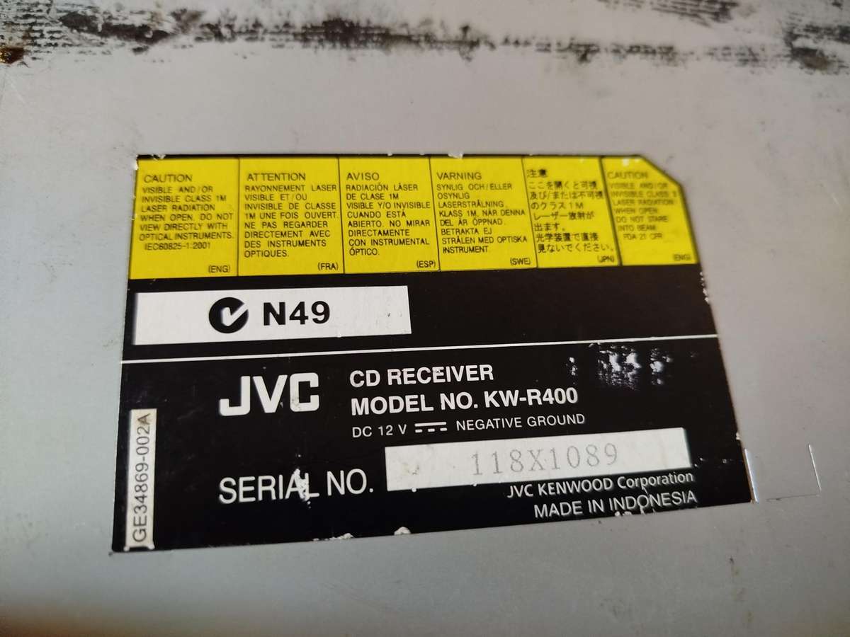 JVC Double Din Car Media Player with USB/CD/AUX (KD-R400) -