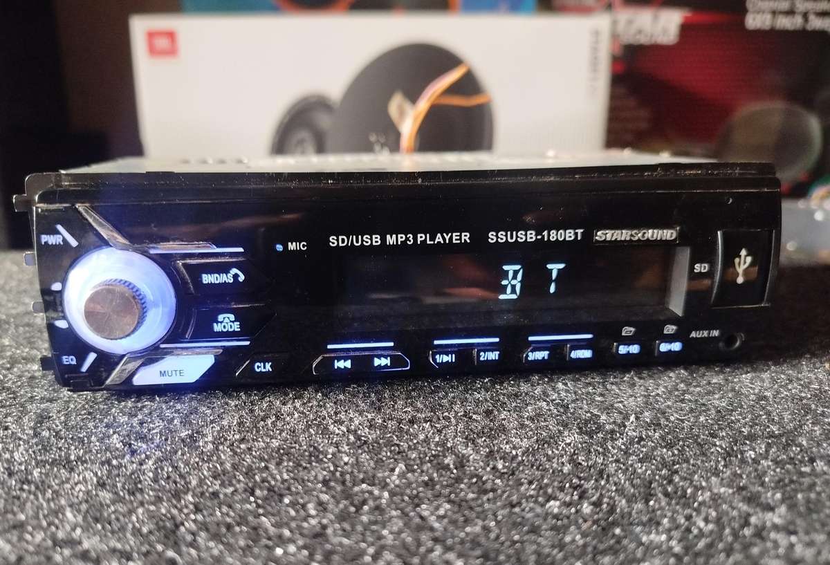 Starsound Single Din Car Media Player with BT/AUX (SSUSB-180BT) - USB Not Working