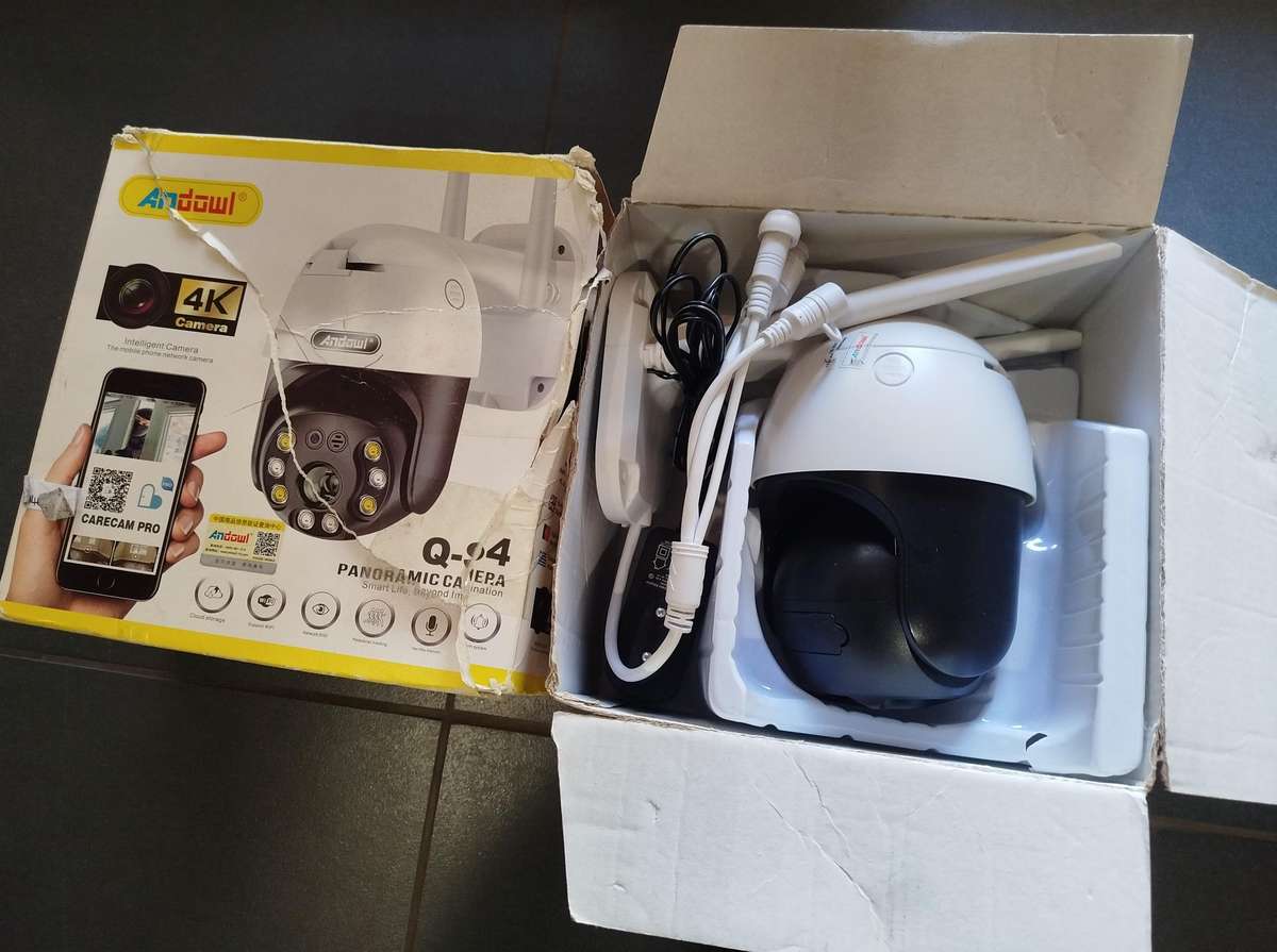 Andowl Q-S4 Full HD 4K Wireless Smart Camera