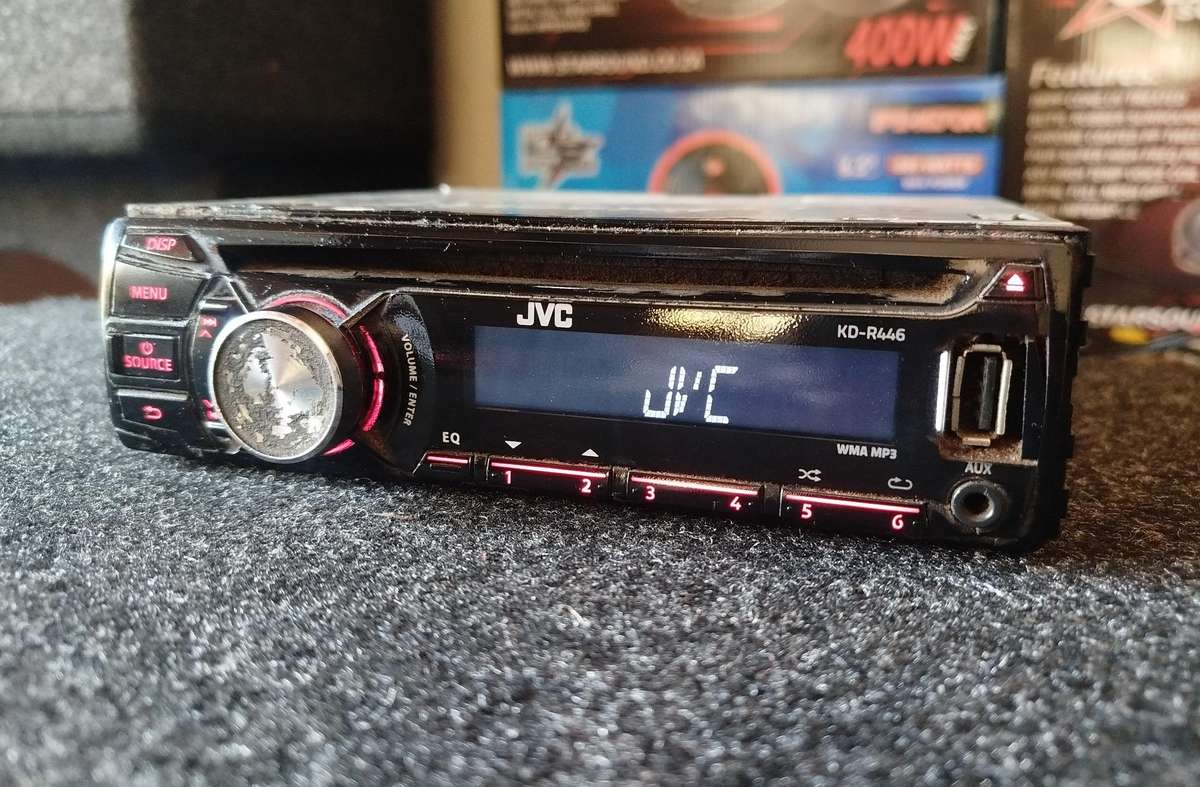 JVC Single Din Car Media Player with USB/AUX/CD (KD-R446) - CD not Working